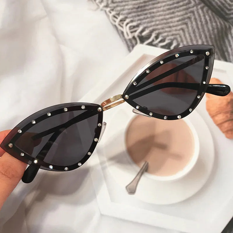 Óculos de Sol 2024- Luxe Crystal Cat