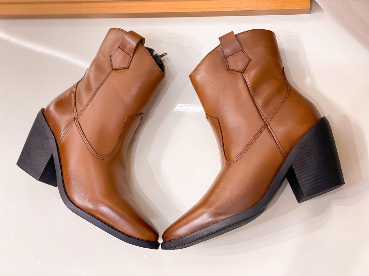 Bota de Couro- Noir West