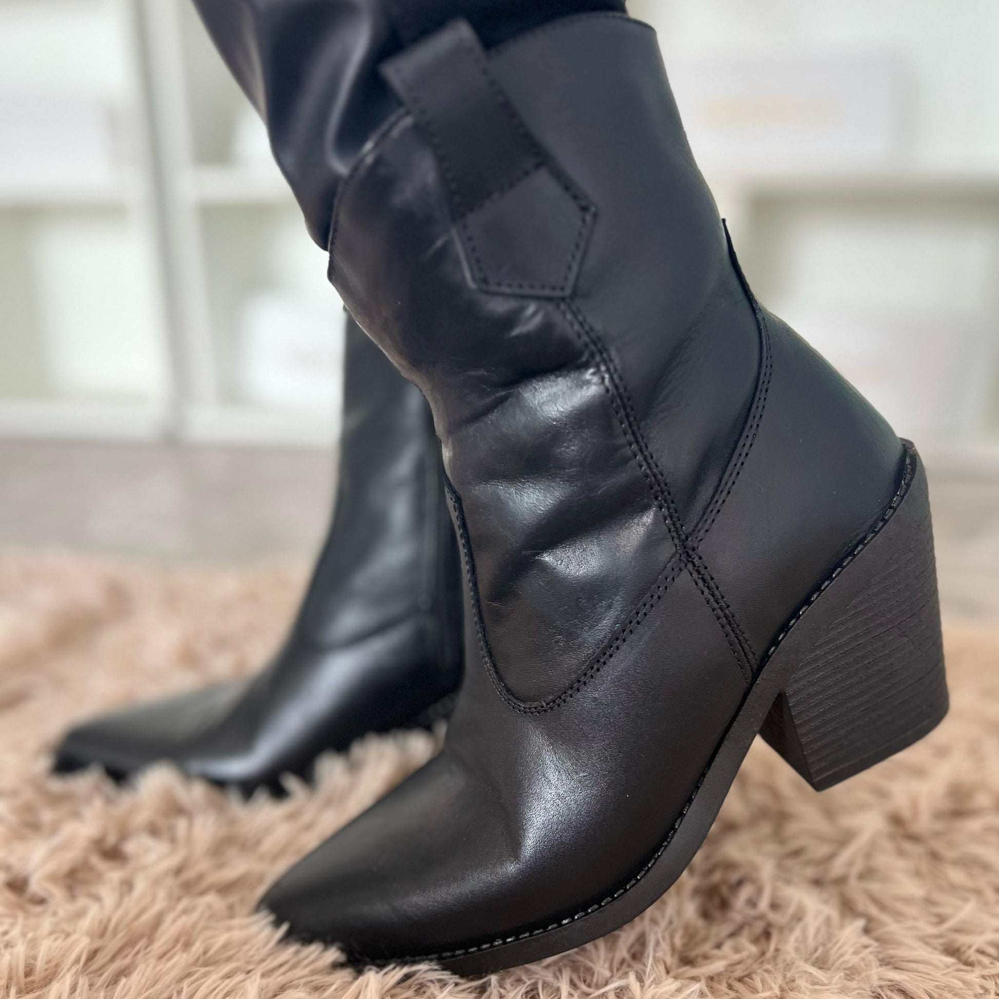 Bota de Couro- Noir West