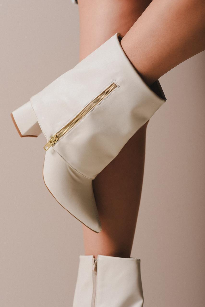 Bota Diva 2025