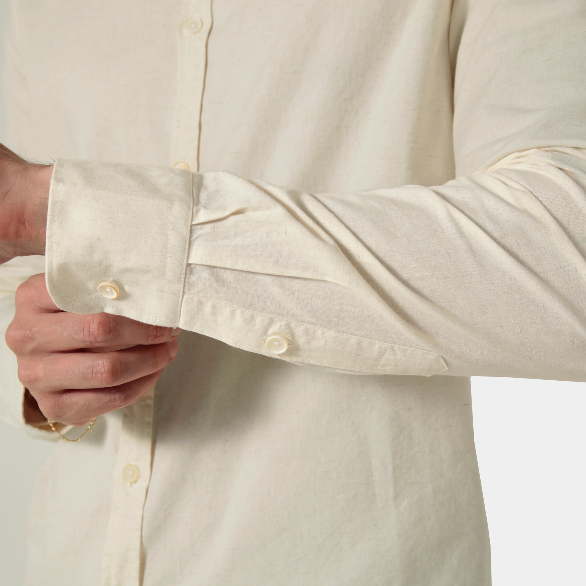 Camisa Linho Manga Longa Slim Fit